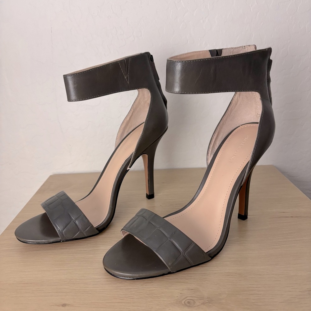 Saks 5th Avenue‎ Elegant Gray Ankle Strap Heels